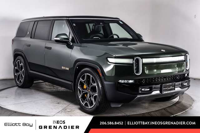 2024 Rivian R1S Adventure
