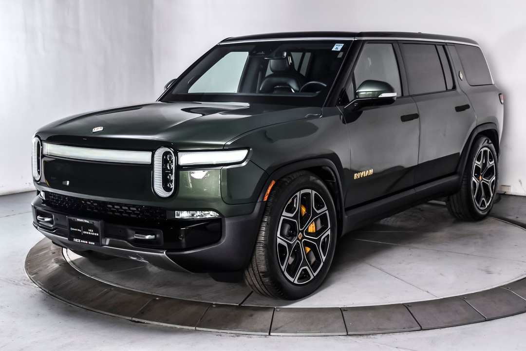 2024 Rivian R1S Adventure - Image 3