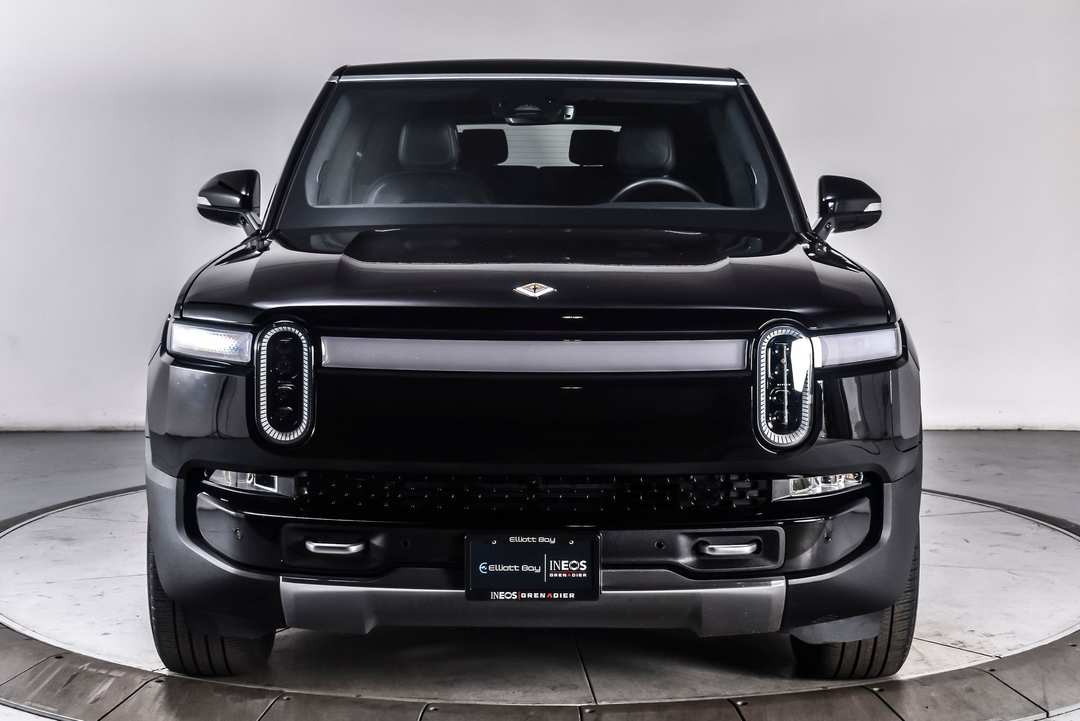 2024 Rivian R1S Adventure - Image 3