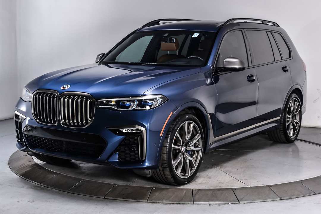2022 BMW X7 M50i - Image 2